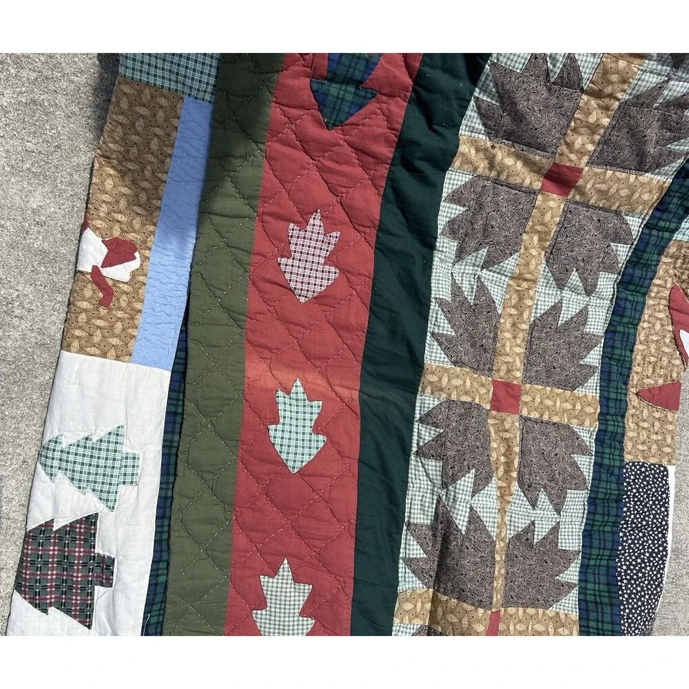 Vintage Handmade Cabin Lodge Quilt Deer Ducks Fishing Applique Patchwork 102x91